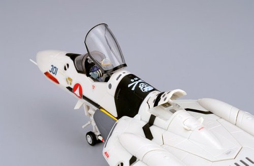 マクロスゼロ 1/60 完全変形 VF-0S