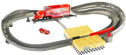 Disney/PIXAR Cars Mack Track Challenge