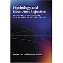 Psychology and Economic Injustice: Personal, Professional, and Political Intersections (Psychology of Women Book)