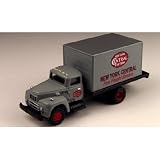 HO Die-Cast IH R-190 Express Van, NYC