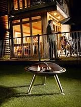 BLACK STEEL FIREBOWL WITH STAINLESS STEEL ADJUSTABLE LEGS