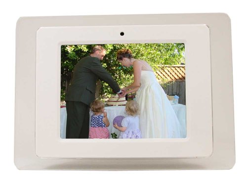 Tricod 5.6-Inch Digital Photo Frame (DPF-LCD56J)