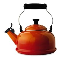 Le Creuset Enamel-on-Steel 1-4/5-Quart Whistling Kettle, Flame