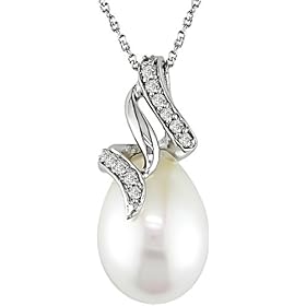 White Pearl Pendant with Spiral Diamond Accents