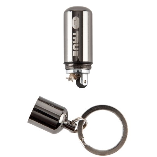 True Utility Fire Stash TU62 Briquet essence (livré sans essence)