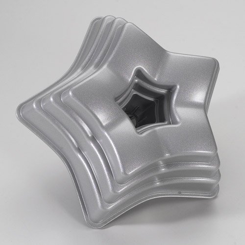 Nordic Ware Holiday Star Pan 58248