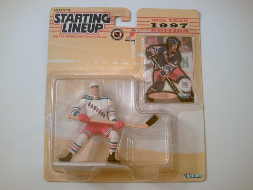 Childrens Toyshop  Toys : 1997 Mark Messier NHL Starting Lineup