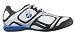 Der STRIDE XL erf�llt alle Anforderungen des STRIDES und verf�gt �ber einen XL Leisten f�r breitere 
F��e. Sein Upper Kage? Atmungsaktives Mesh mit aufgen�hten Rahmen aus weichem PU-Nubuk, der 
zus�tzlich mit Silicon verpresst wurde und daher in Sachen Stabilit�t und Optik keine Kompromisse 
eingeht. Um die starken Anforderungen in Sachen Abrieb maximal zu erf�llen, haben wir auf der 
Zehenbox einen zus�tzlichen Schutzbereich - Protect Zone - angebracht. Schlie�lich sollen deine 
Schuhe so lange wie m�glich halten. Weitere Highlights? Die anatomisch geformte und herausnehmbare 
Einlegesohle erf�llt h�chsten Tragekomfort. Im Innenleben des Schuhs sorgt unser Midsole Kage 
(=unsere Mittelsohle) aus langlebigem EVA f�r eine sehr gute D�mpfung. Ihre Aufgabe? Mehr 
Stabilisierung f�r ein sinkendes Verletzungsrisiko. Die Mittelfu�st�tze, die auf der Sohlenseite 
sichtbar ist, verst�rkt diese Funktion weiter, ebenso wie der zus�tzliche EVA-Bereich, der im 
Fersenbereich zum Vorschein kommt. Die Sohle? Einteilig. Mit einem Optimum an Grip und trotz der 
farbigen Bereiche nat�rlich 100% farbenfest (NON MARKING).
