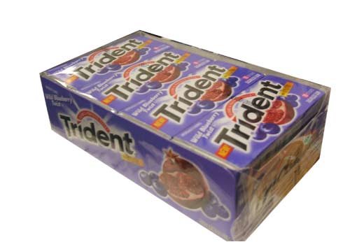 Trident Sugarless Gum with Xylitol, Wild Blueberry Twist Flavor, 12 18 Stick Packs -(216... by Cadbury Adams