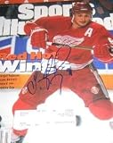 Sergei Fedorov autographed Sports Illustrated Magazine (Detroit Red Wings)