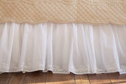 Daisy Dot Cotton Bedskirt Size: California King, Color: White