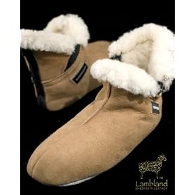 UNISEX SHEEPSKIN PIXIE BOOT