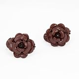 Ce lot contient deux pinces � rideaux en forme de fleur avec les p�tales en