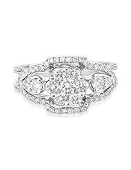 1.05ct tw Diamond Cluster Ring set in 18k White Gold
