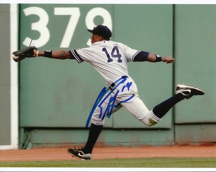 Curtis Granderson Autographed New York Yankees 8x10 Photo