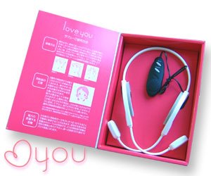 【Amazonの商品情報へ】装着型美顔器ラヴュー