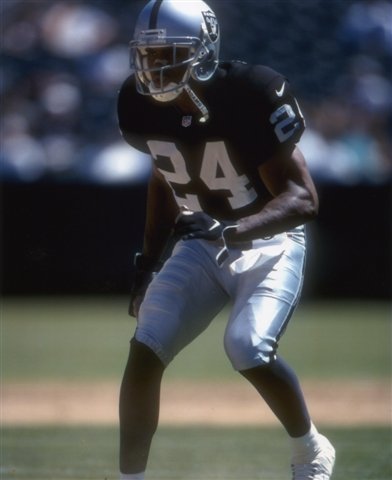 CHARLES WOODSON OAKLAND RAIDERS 8X10 SPORTS ACTION PHOTO (5)