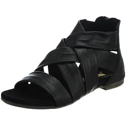  Soft leather flat sandal