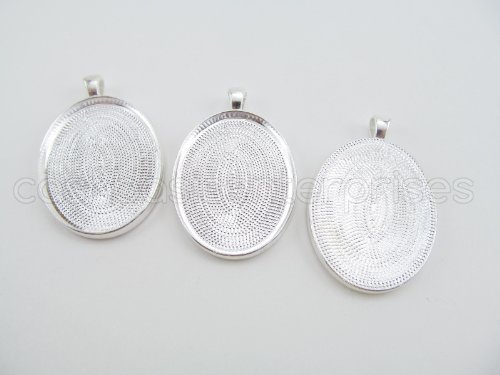 10 CleverDelights Oval Pendant Trays - Shimmering Silver Color - 30 x 40 mm - Pendant Blanks Cameo Bezel Cabochon Settings - 30x40mm