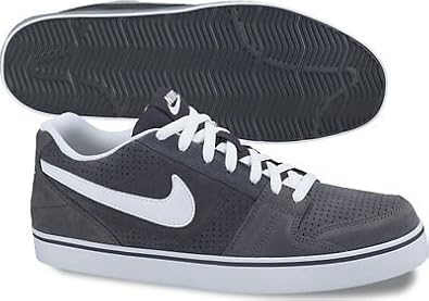 Nike Men's Nike Ruckus Low Skate Shoes