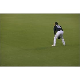 photographie American player on a Japanese roster playing at the Kobe Blue Wave's Yahoo Stadium. ...