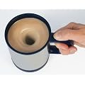Der selbstumr�hrende Becher