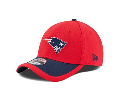 NFL New England Patriots 2015 Reverse 39Thirty Stretch Fit Cap, Medium/Large, Red