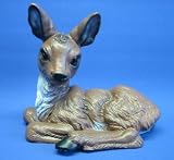 Eigenschaften JS GartenDeko e.K.  / Figur Rekitz liegend Gartenfigur aus bruchsicherem Kunststoff