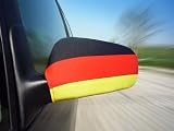 Das Original!MFLAX Außenspiegelflagge für PKW - DEUTSCHLAND - Fahne Gr. M Aussenspiegelfahne / Bekannt aus TV Spiegel Flagge Fahne Mirror Flag Germany - Versandkostenfrei & schnell geliefert MFLAX Außenspiegelflagge für PKW - Deutschland-Fahnen Design, Gr. M / 15,7x24x1 cm Aussenspiegelfahne / Bekannt aus Fernsehen und der BILD - Versandkostenfrei & schnell geliefert