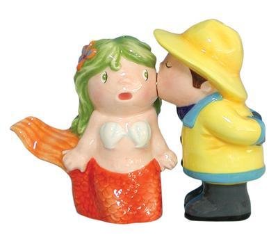 Kissing Mermaid & Fisherman Shakers Set