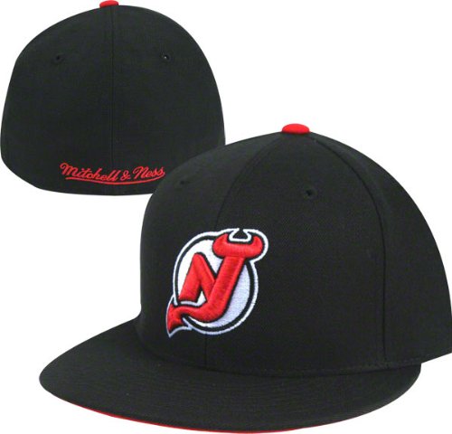 New Jersey Devils Black M&N Vintage Basic Logo Fitted Hat