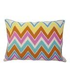 IMAGE OF Throw Pillow Bargello Pastel