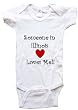 SOMEONE IN ILLINOIS LOVES ME - ILLINOIS BABY - State-series - White, Blue or Pink Onesie / Baby T-shirt