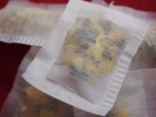 【台湾産菊花茶100％　マグカップ用ティーパック33包　約1ヶ月分】飲む時にお花が気になりません