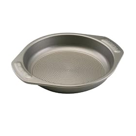 Circulon 9-Inch Round Metal Cake Pan by Circulon