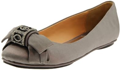 Badgley Mischka Women's Burke Flat With Bow
