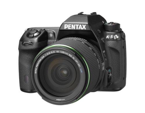 Pentax K-5 SLR-Digitalkamera (16 Megapixel, Live View, Full HD Video) Kit inkl. DA 18-135 WR Objektiv