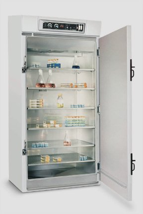 CO Incubators by Thermo Scientific 