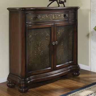 Accents Chest - Pulaski 704207