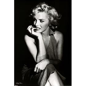 Marilyn Monroe Movie (Sitting) Poster Print - 61x91 cm