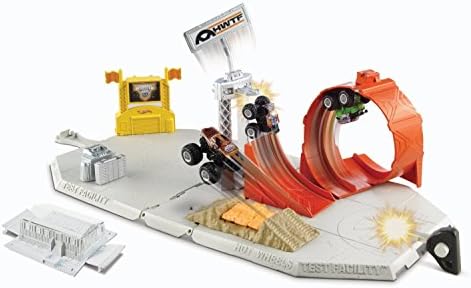 Hot Wheels Monster Jam Mini Monster Showdown Stadium Vehicle Gift Pack Car Toys