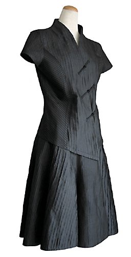 タイシルクミディアムデザインスーツ 黒