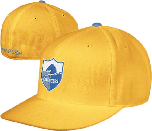 San Diego Chargers Mitchell & Ness Throwback Basic Logo Fitted Hat