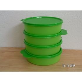 Tupperware Big Wonders Set of Four. Green by 