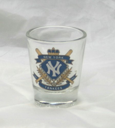MLB New York YANKEES Crest on Clear Shot Glass