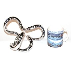 18-Piece interconnected twisty sculpture and plaything by Tangle