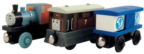 Thomas And Friends Wooden Railway - Toby And Bash on the Farm