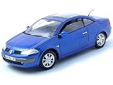 Review Solido  / Die-cast Model Renault Megane CC 2003 (closed) (1:18 scale in Metallic Blue)