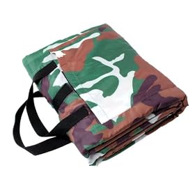 Present Time Fleece Blanket Camouflage with Nylon back L 170cm x W 120cm