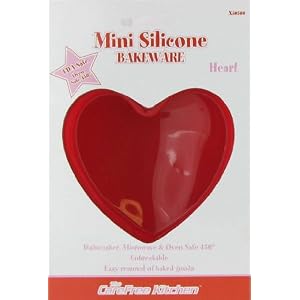 Carefree Kitchen Mini Silicone Bakeware Heart by Carefree Kitchen